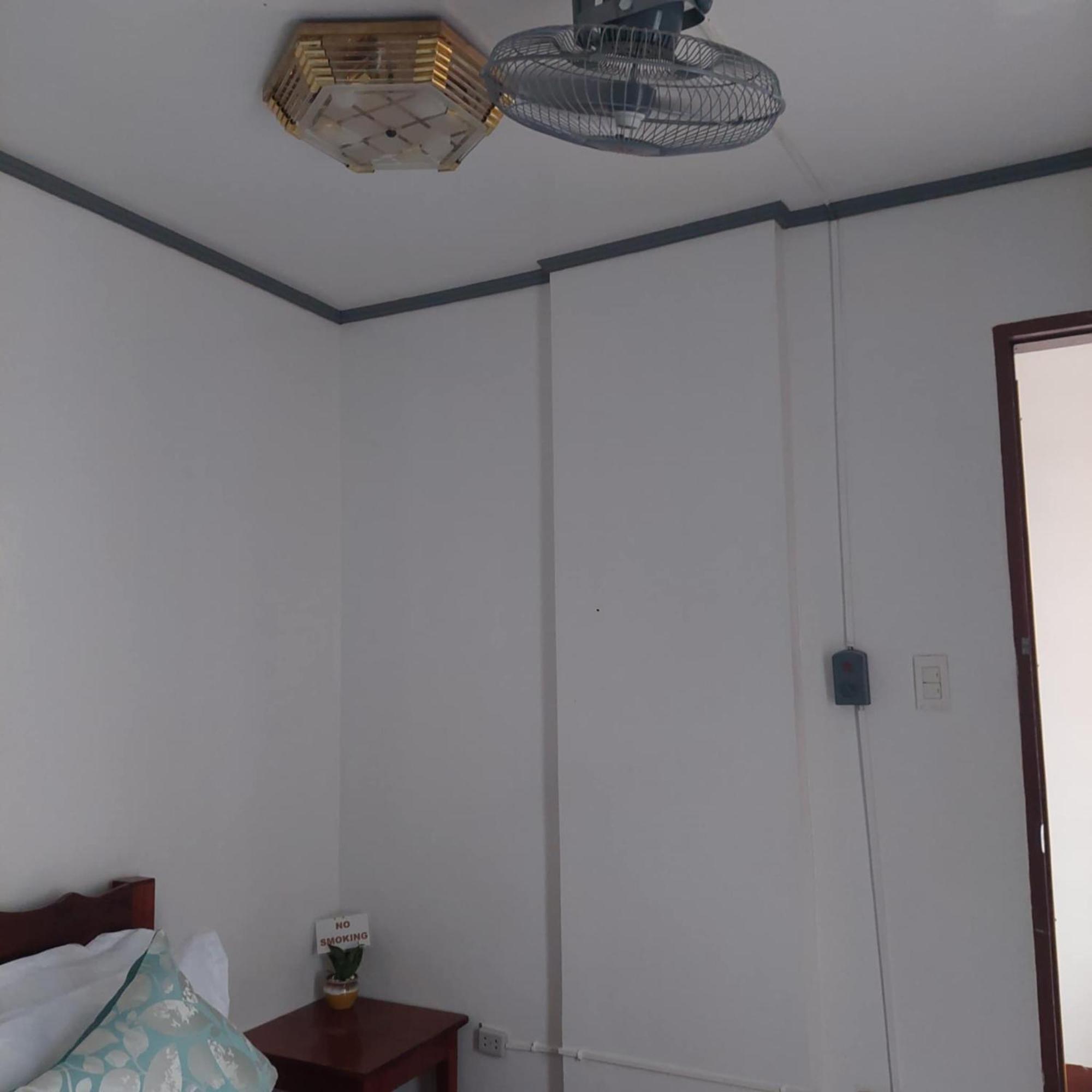 Casa Mariella 888 Panzió El Nido Kültér fotó